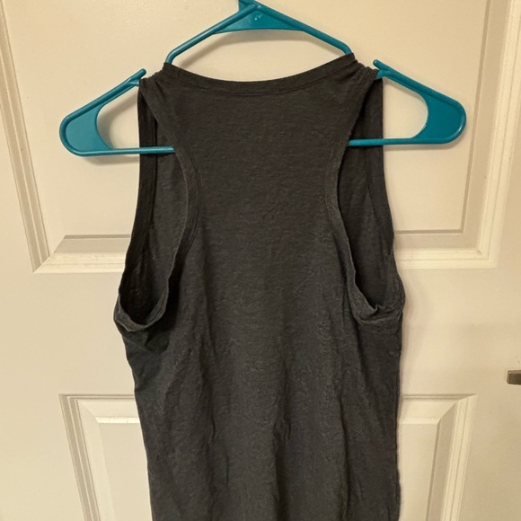 Black Reebok Workout Tank - Picture 3 of 6